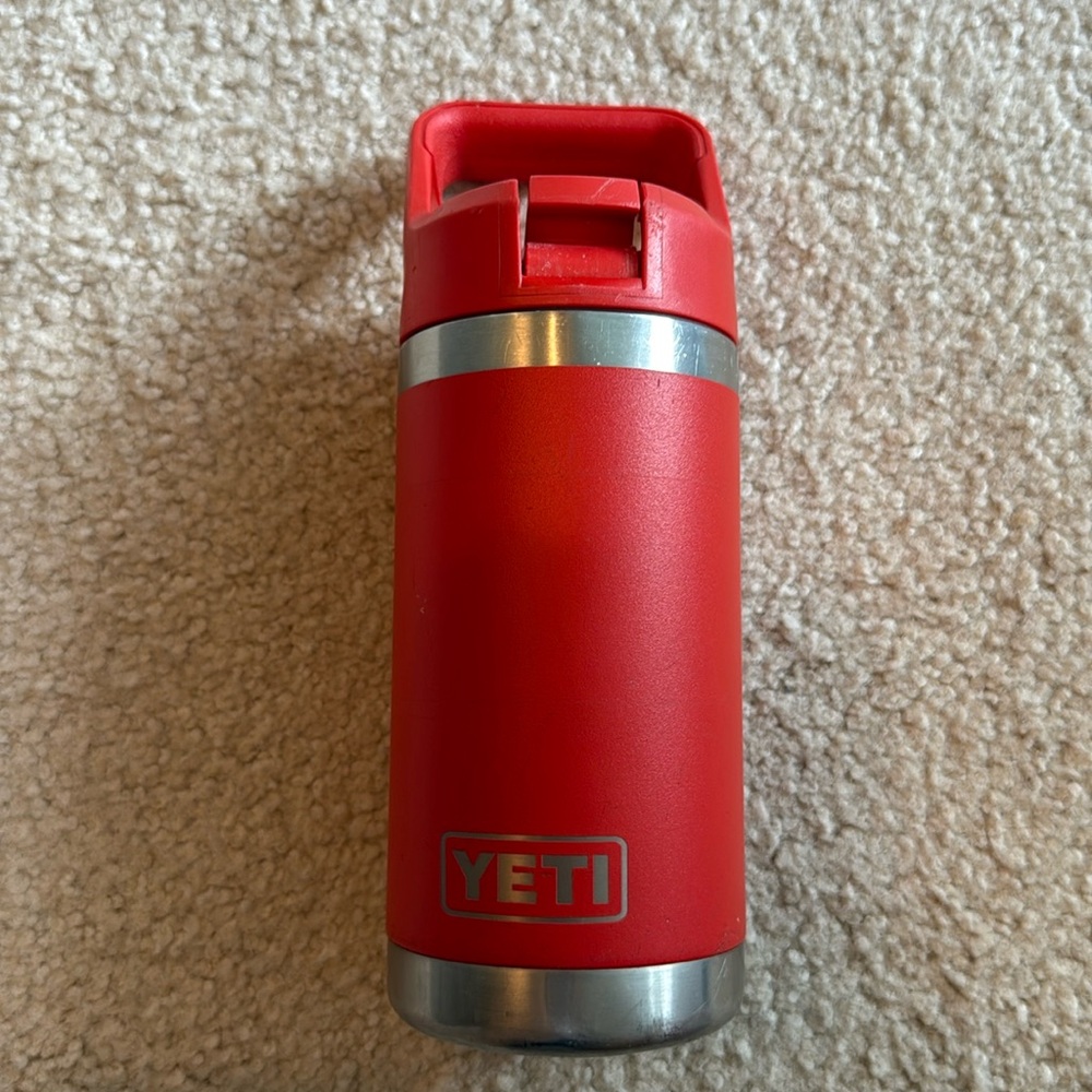Yeti kids water bottle